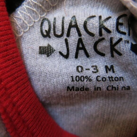 Baby Boys *NWT* 3 Piece Set Size 0-3 Months Super Hero Top/Shorts/Socks - Picture 3 of 3